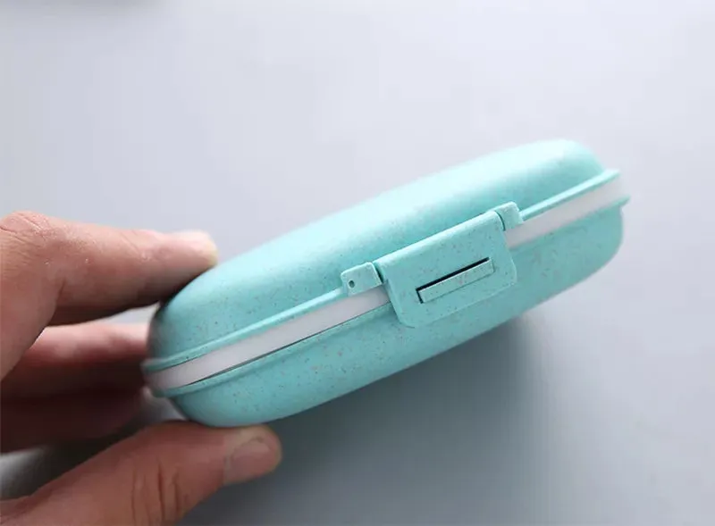 (11x8cm) Medication dispenser 8 compartments Dosett pill box Pill dispenser - Turquoise