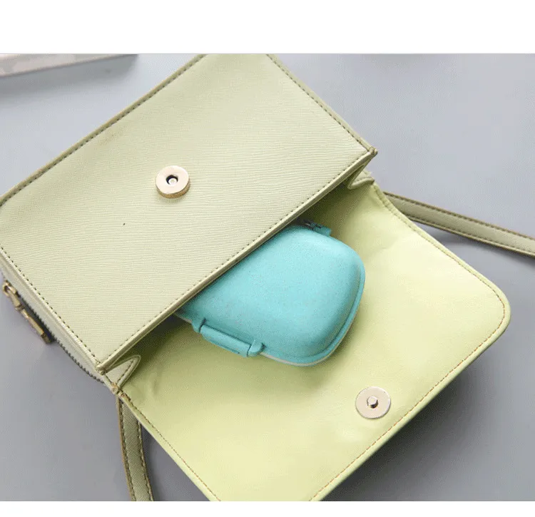 (11x8cm) Medication dispenser 8 compartments Dosett pill box Pill dispenser - Turquoise