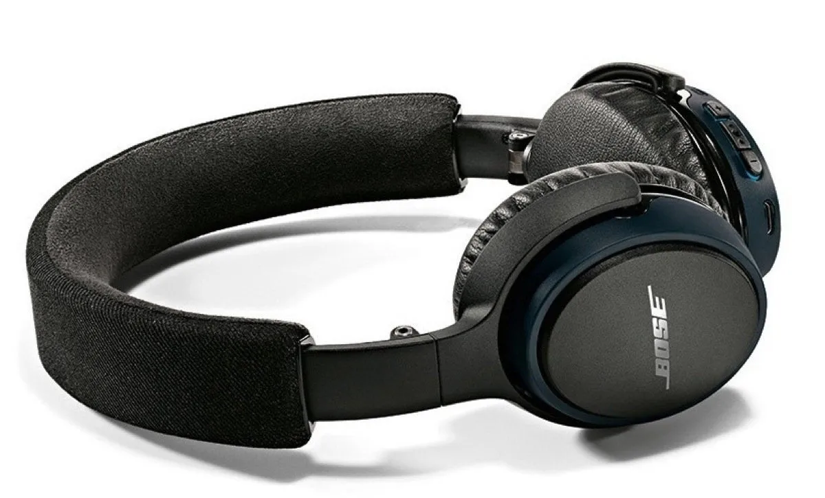 SoundLink® on-ear Bluetooth® headphones